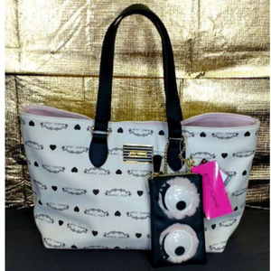 Betsey Johnson White Black Logo Tote Bag Sunglass